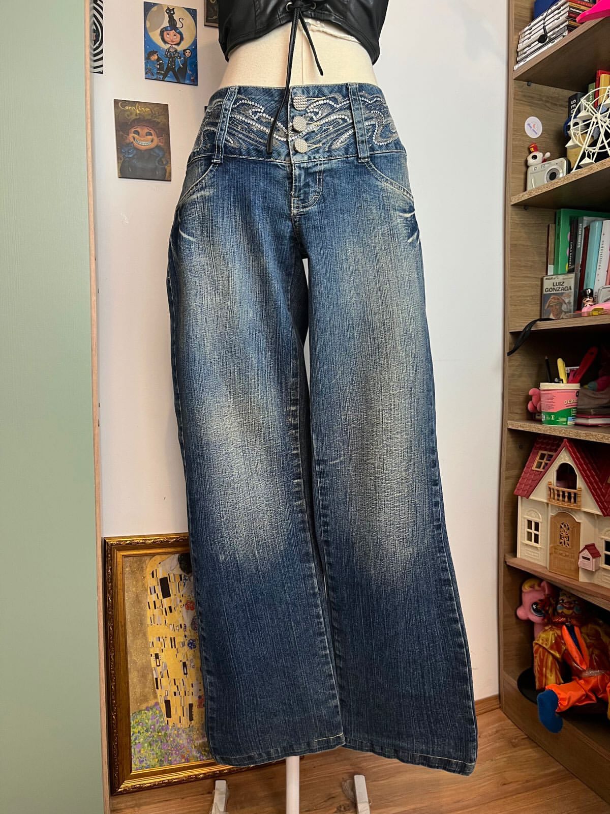 Calça Clara Garimpo Drop Aesthetic